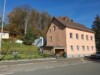 Großzügiges Haus mit Garten und Garage! - Vorderansicht