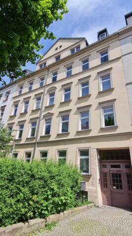 Gutes Entwicklungspotenzial in Schloßchemnitz … auch für Eigennutzer geeignet!, 09113 Chemnitz, Mehrfamilienhaus