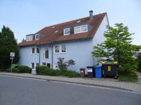 Klein aber fein! Zuverlässige Kapitalanlage nahe Chemnitz!, 09235 Burkhardtsdorf, Etagenwohnung