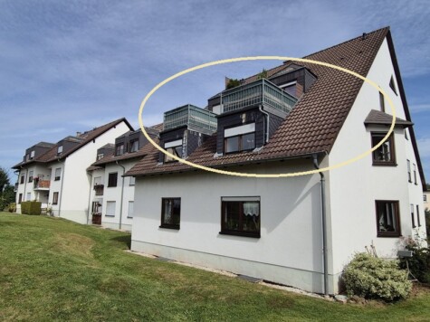 Sonnige & langjährig vermietete DG-WE sucht netten Eigentümer… 6% Rendite!, 09394 Hohndorf, Dachgeschosswohnung