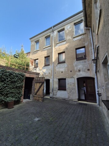 Ein Haus wartet auf Ihre Ideen!, 08468 Reichenbach, Einfamilienhaus