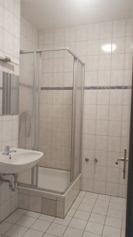 Kleines Nest am Zeisigwald!, 09130 Chemnitz, Etagenwohnung