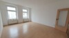 Frisch renoviert und bezugsfertig! - Wohnzimmer
